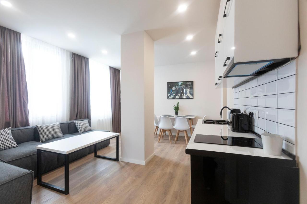 Cozy 2 Bedroom Apartment In The Gudauri Centre - Ski In/ Ski Out エクステリア 写真
